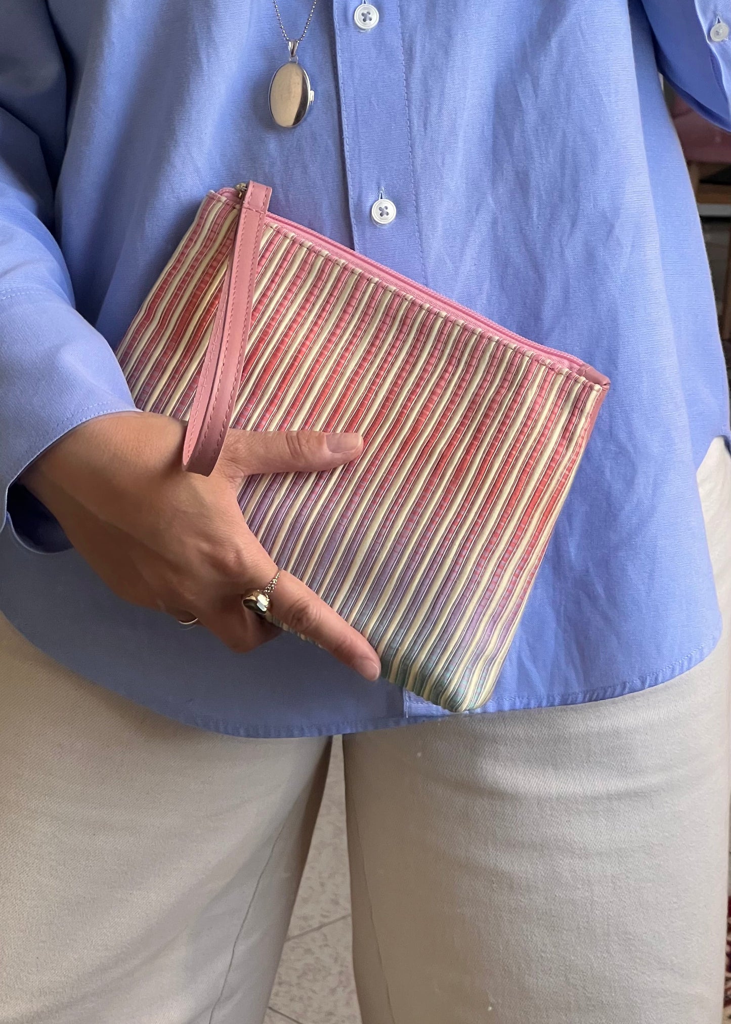 pochette tessuto e pelle